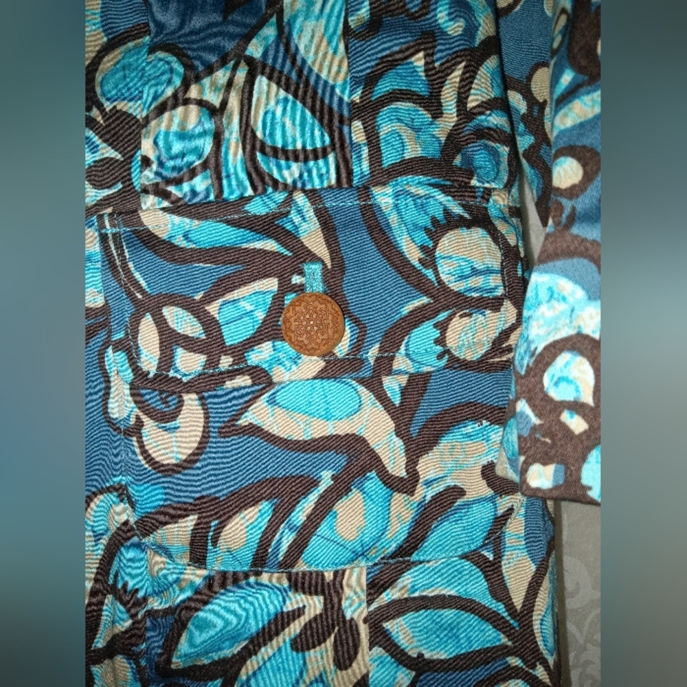 Women's jacket - Picture 3 of 4